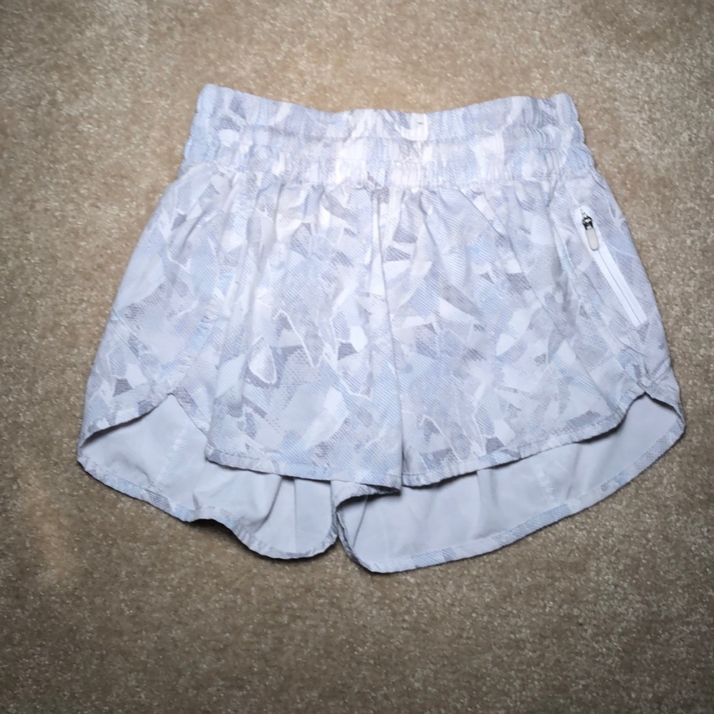 White Lulu lemon shorts